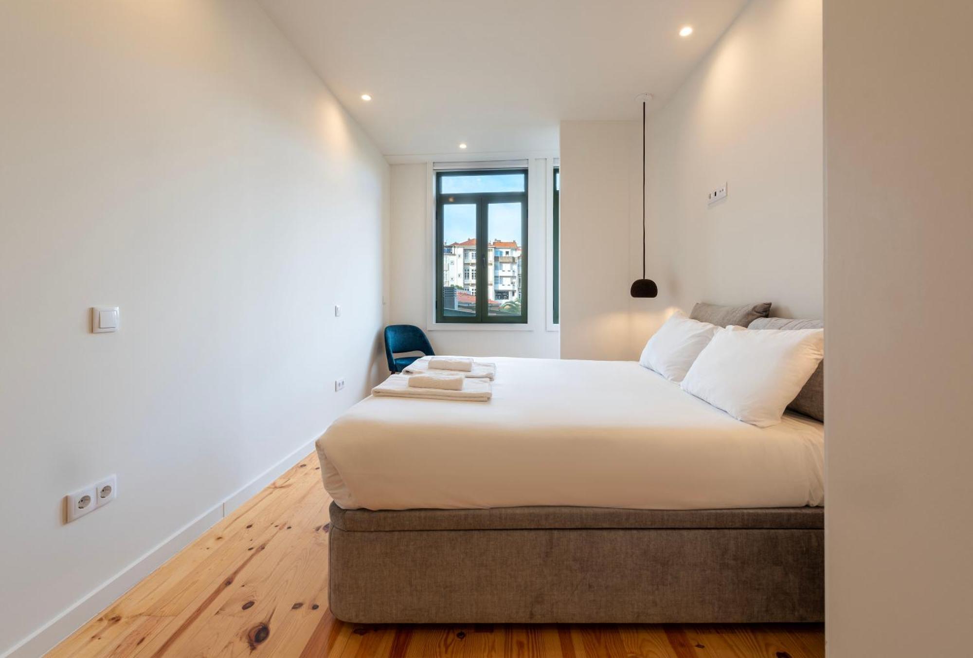 Chic Porto Hideaway: Pool & Garden Apartment Exterior photo